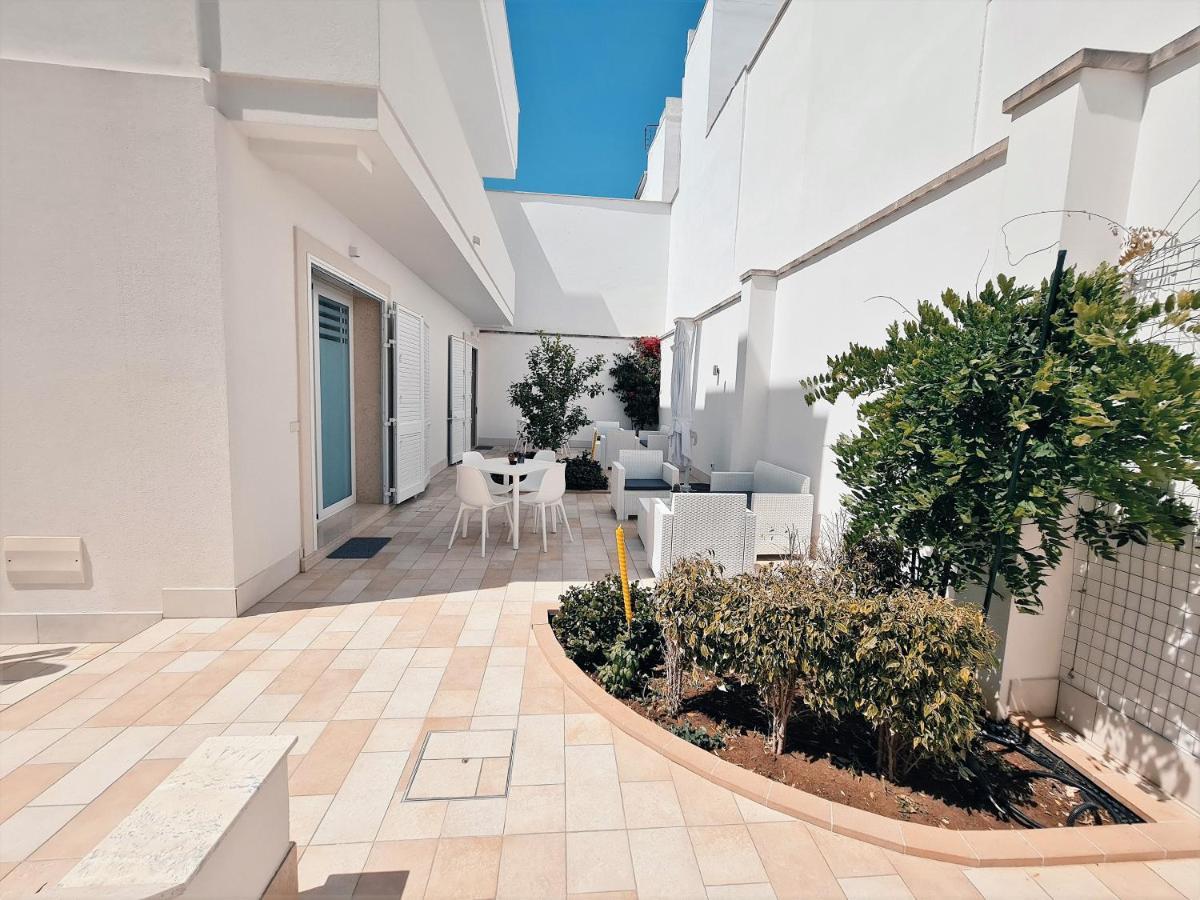 Kalinifta Rooms Apartment Torre Lapillo Eksteriør bilde