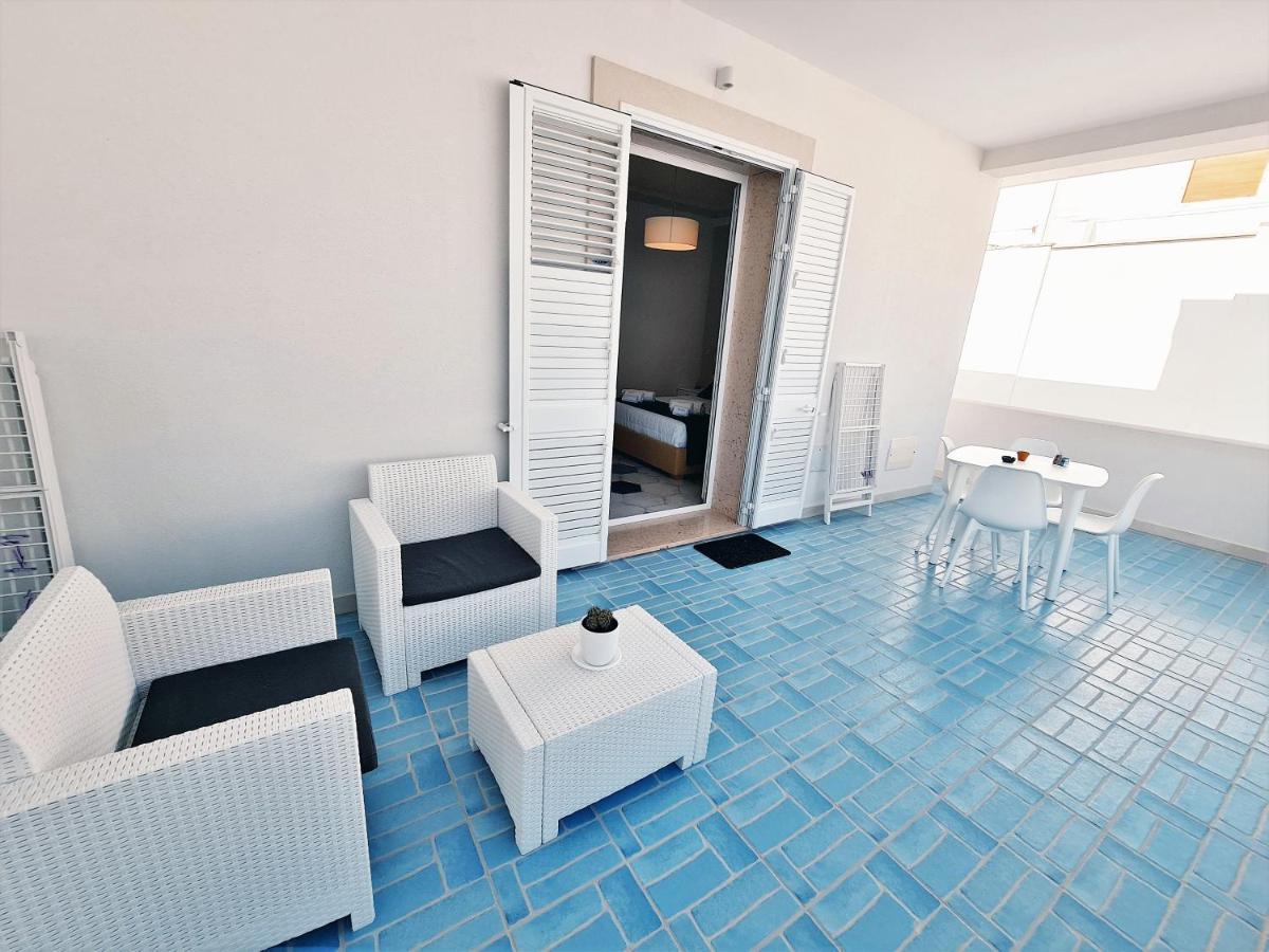 Kalinifta Rooms Apartment Torre Lapillo Eksteriør bilde