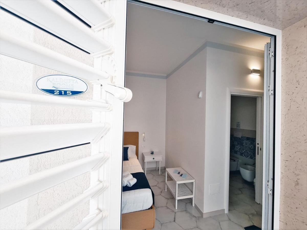 Kalinifta Rooms Apartment Torre Lapillo Eksteriør bilde